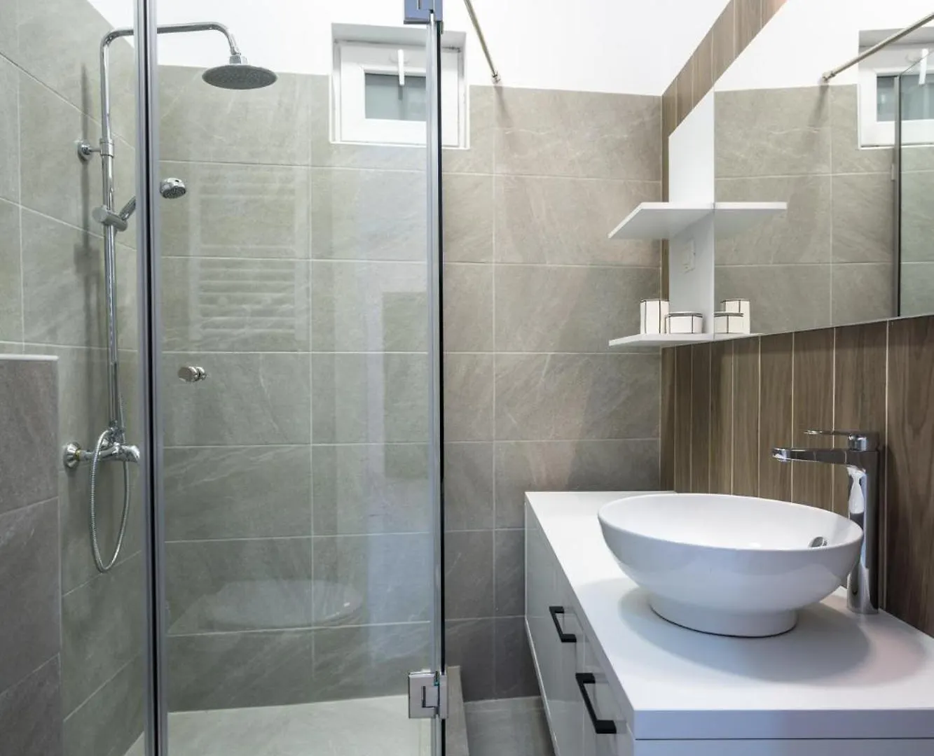 Apartament The Loft Luxury Apartments-Near The Park In The City Center Bucureşti România