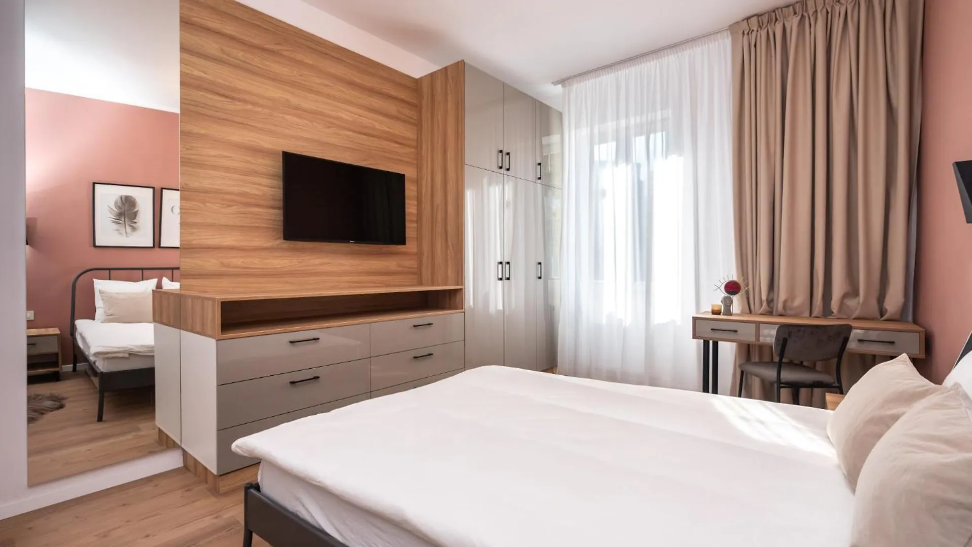 The Loft Luxury Apartments-Near The Park In The City Center Bucureşti Apartament
